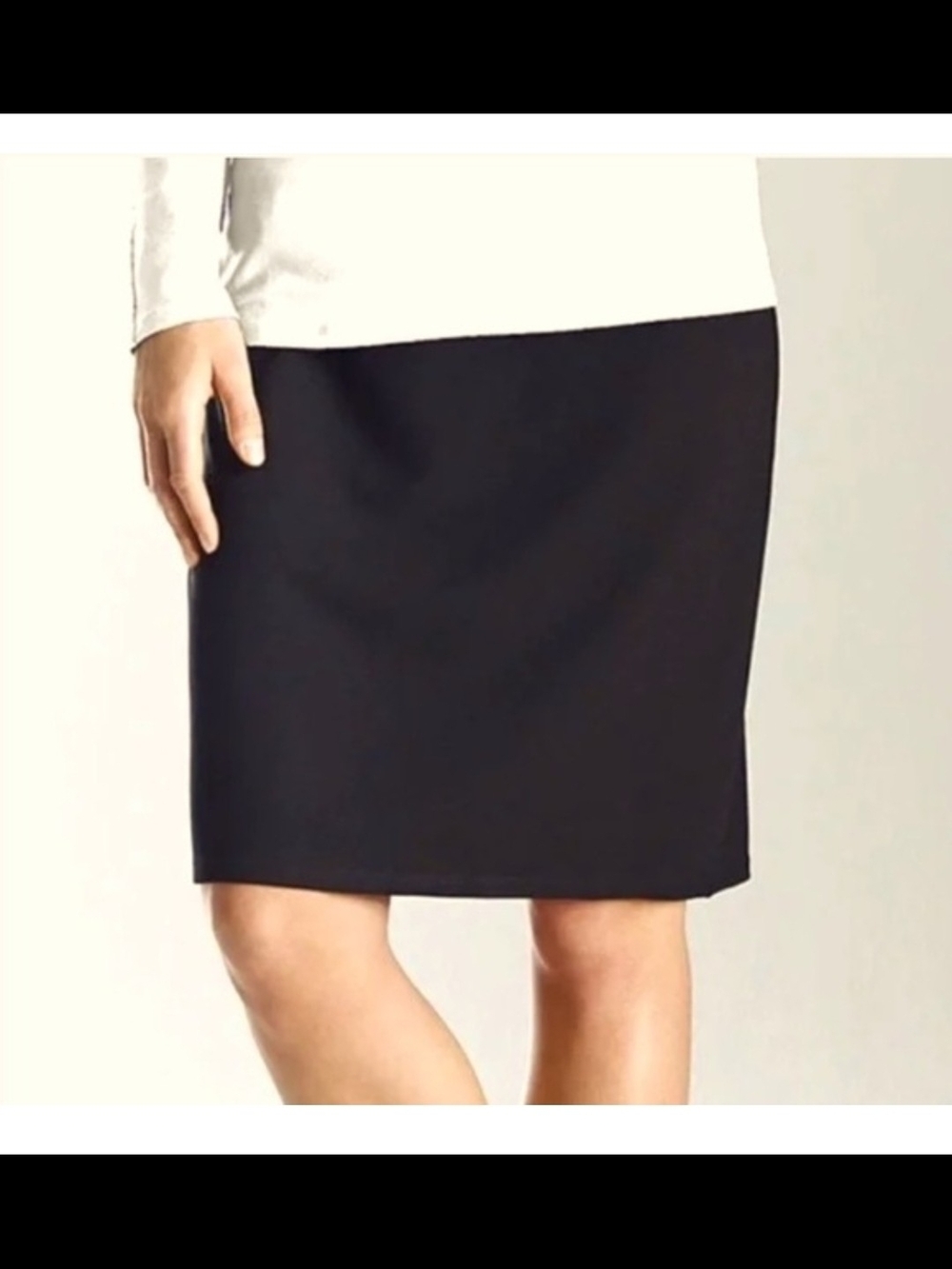J. Jill Wearever Smooth Fit Navy Pencil Skirt NWT - Sleek Minimalist Design